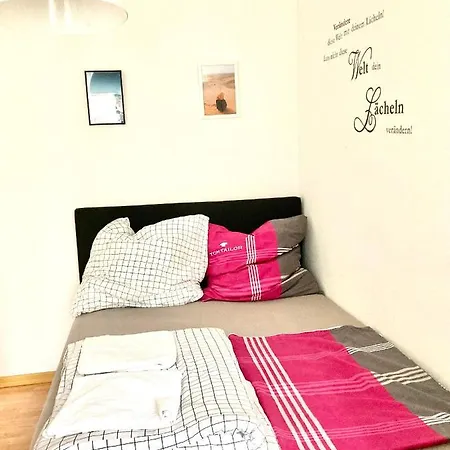 Ruhige Und Erholsame Wohnung Mit Balkon Gotinga Exterior foto
