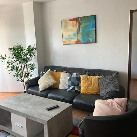Ruhige Und Erholsame Wohnung Mit Balkon Gotinga Exterior foto