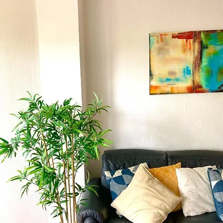 Ruhige Und Erholsame Wohnung Mit Balkon Gotinga Exterior foto